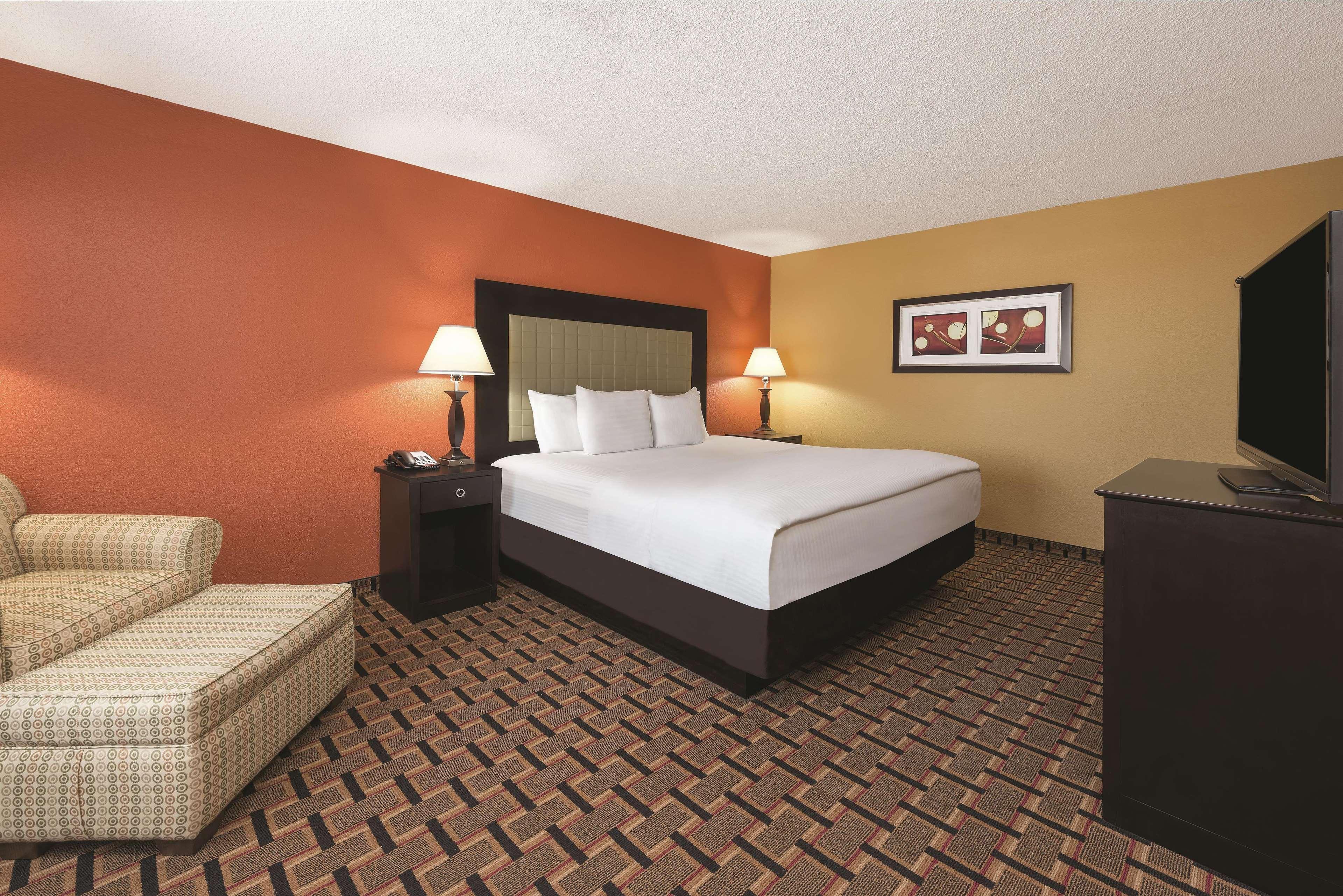 Hotel La Quinta By Wyndham Joplin Esterno foto